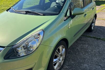 Opel Corsa 175.000 km 950 &euro; Herten 45701