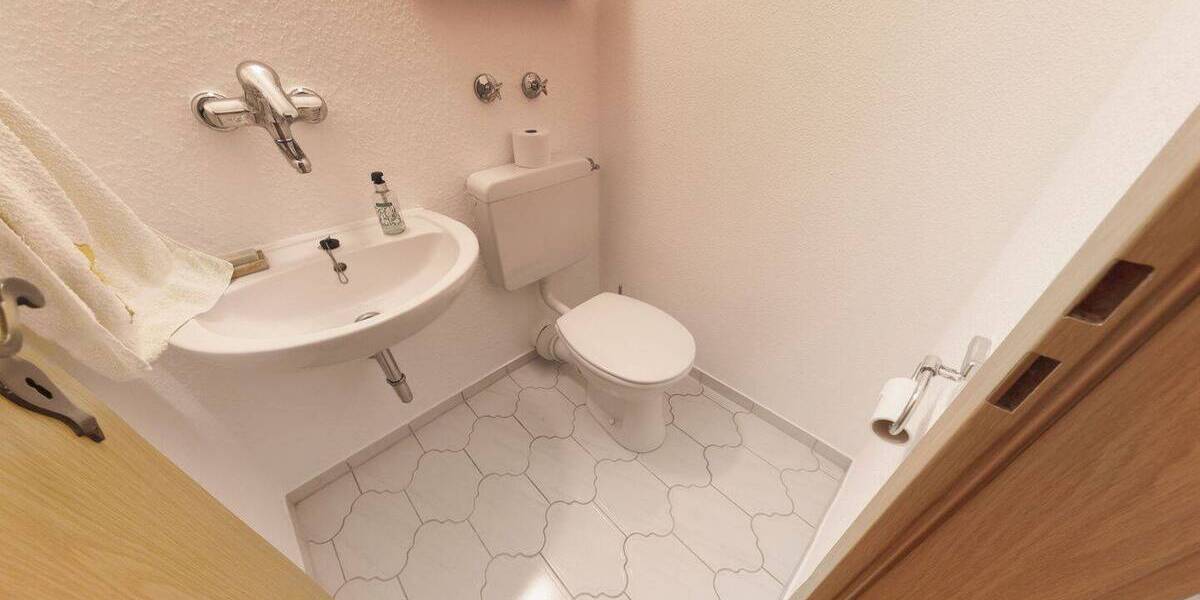 Etagenwohnung Ratingen West - 3 Zimmer, 88 m&sup2;, 229.000&euro; | Angebot:25929212