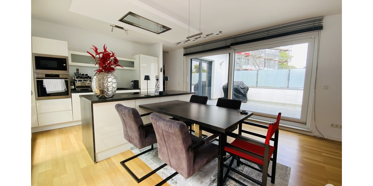 Wohnen auf einer Ebene Moderne, hochwertige 3 Zimmer-Wohnung mit Bungalow-Charakter - Erdgeschoßwohnung Düsseldorf Heerdt | Angebot:27496473