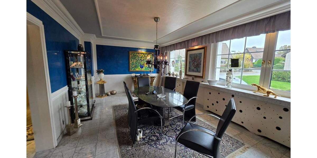 Mehrfamilienhaus, Wohnhaus Velbert Tönisheide - 4 Zimmer, 220 m&sup2;, 820.000&euro; | Angebot:25733905