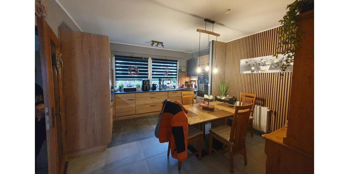 Einfamilienhaus Essen Stadtbezirk IV - 6 Zimmer, 160 m&sup2;, 2.100&euro; | Angebot:24508306