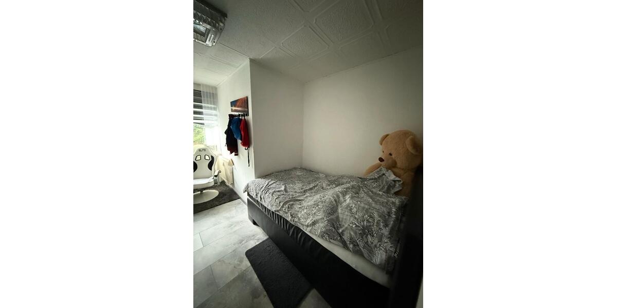 Erdgeschoßwohnung Herne Baukau - 4 Zimmer, 100 m&sup2;, 1.300&euro; | Angebot:27565914