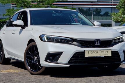 Honda Civic 24.300 km 32.770 &euro; Düsseldorf 40233