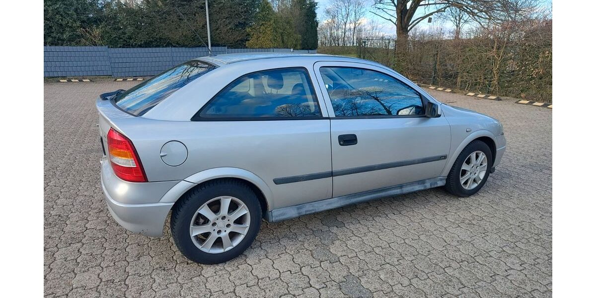 Opel Astra 140.928 km 2.400 &euro; Hückeswagen 42499
