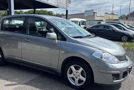 Nissan Tiida 70.000 km 3.250 &euro; Essen 45356