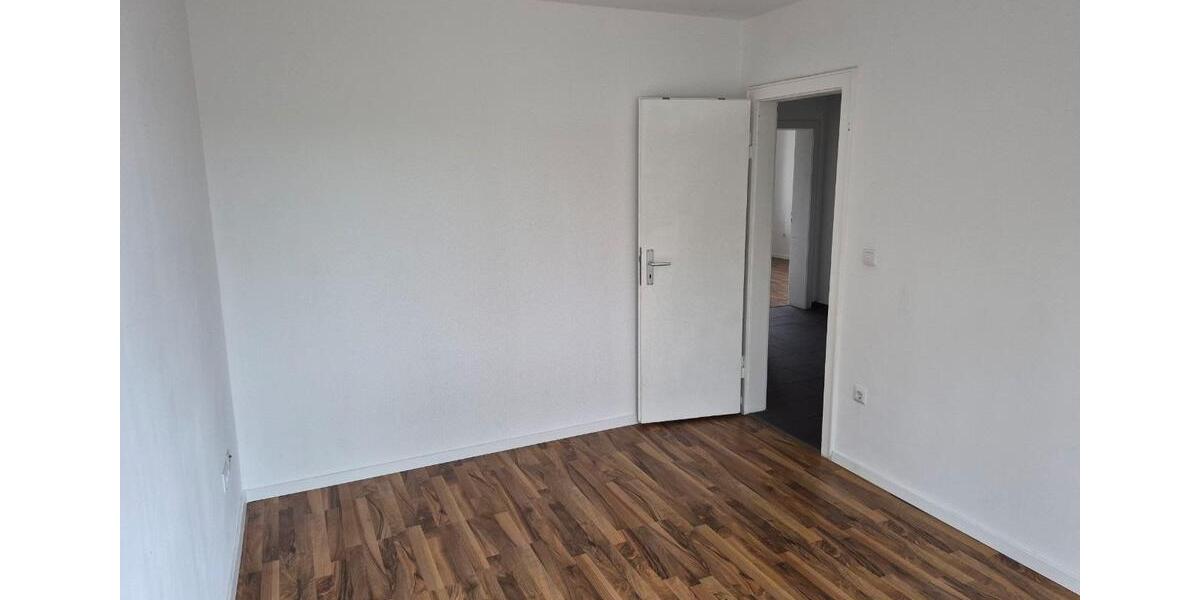 Etagenwohnung Duisburg Laar - 3 Zimmer, 70 m&sup2;, 550&euro; | Angebot:27591070