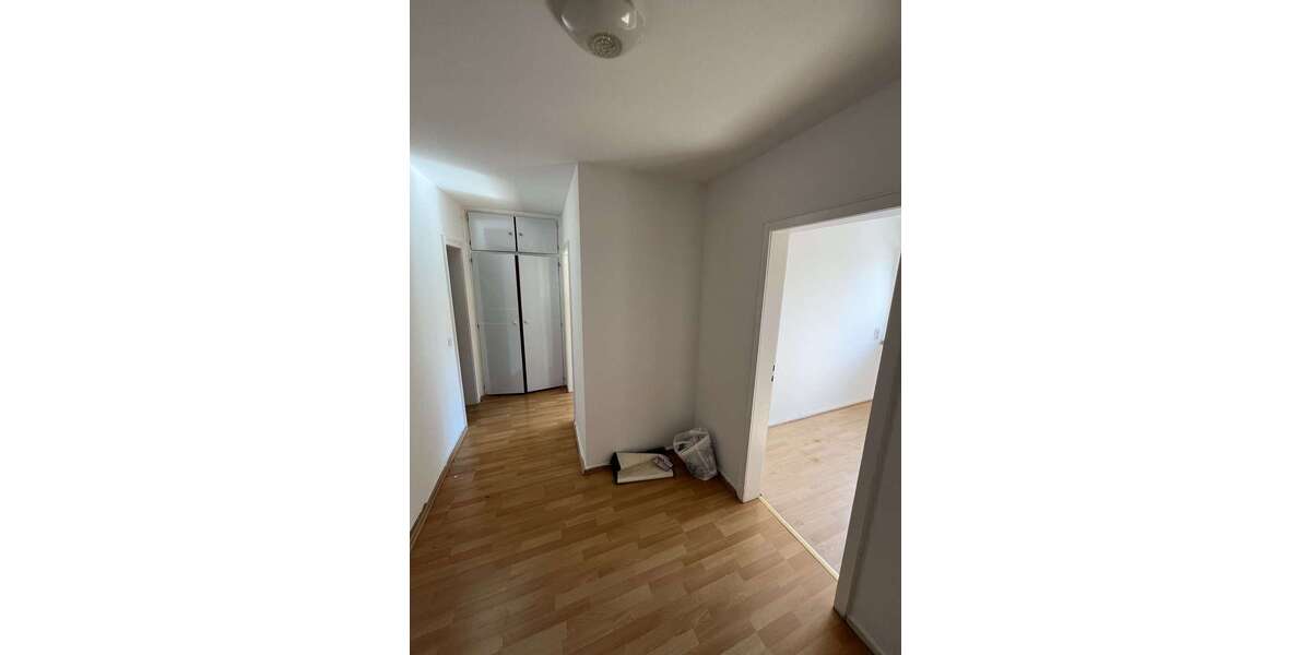 Etagenwohnung Essen Stadtbezirk VII - 1 Zimmer, 33 m&sup2;, 290&euro; | Angebot:25367340