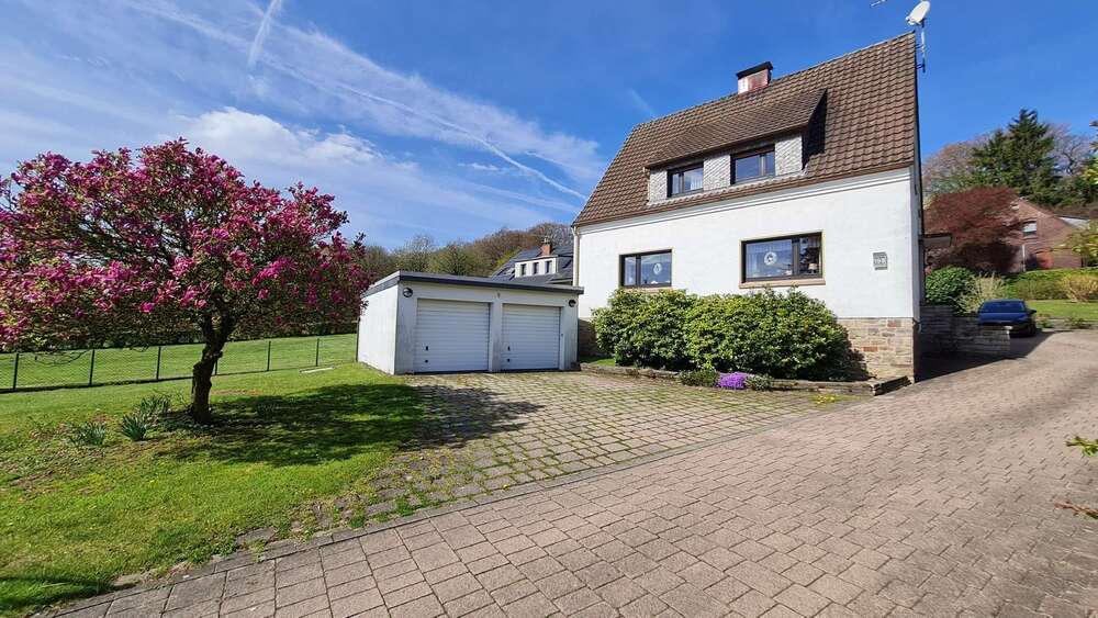 Einfamilienhaus Sprockhövel - 6 Zimmer, 140 m&sup2;, 459.000&euro; | Angebot:26852872