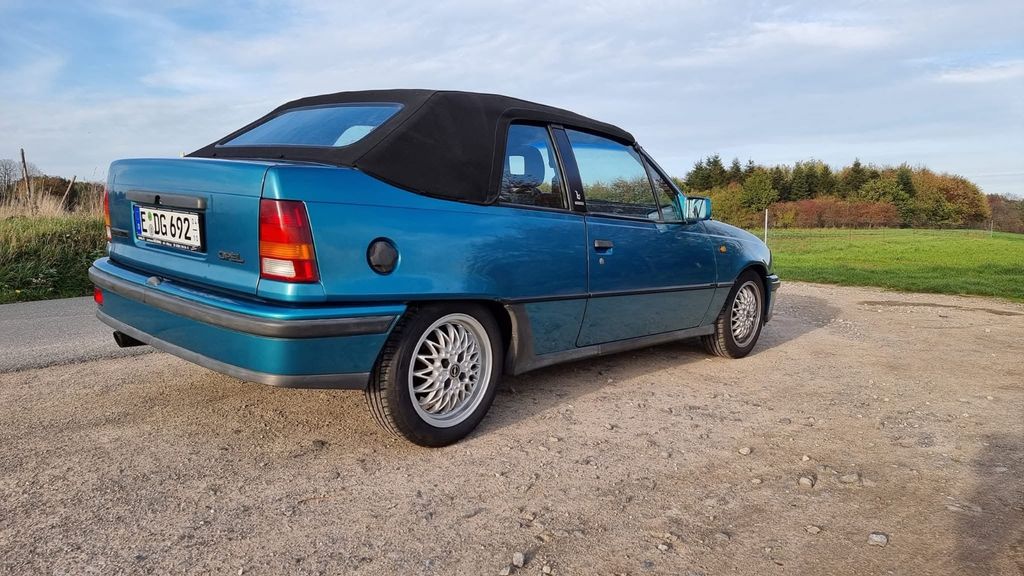 Opel Kadett 180.000 km 5.000 &euro; Essen 45138