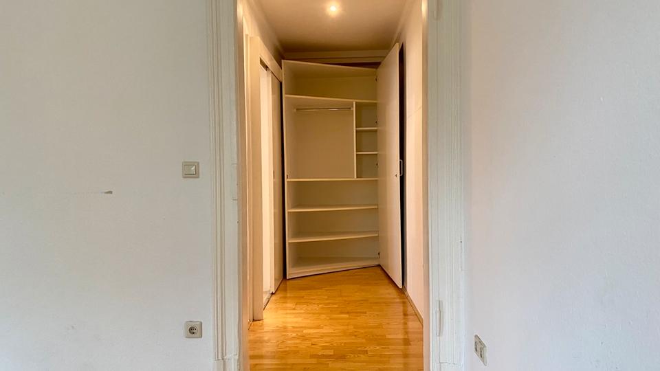 Etagenwohnung Duisburg - 1 Zimmer, 39 m&sup2;, 450&euro; | Angebot:25902543
