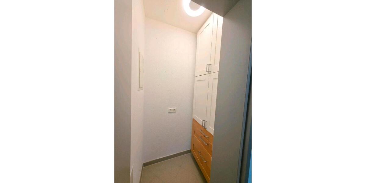 Etagenwohnung Duisburg Huckingen - 3 Zimmer, 84 m&sup2;, 280.000&euro; | Angebot:26984303