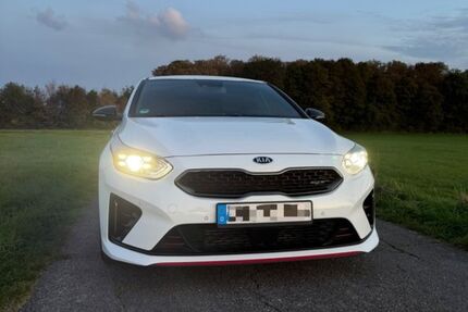 Kia ceed / Ceed 127.500 km 18.000 &euro; Duisburg 47239