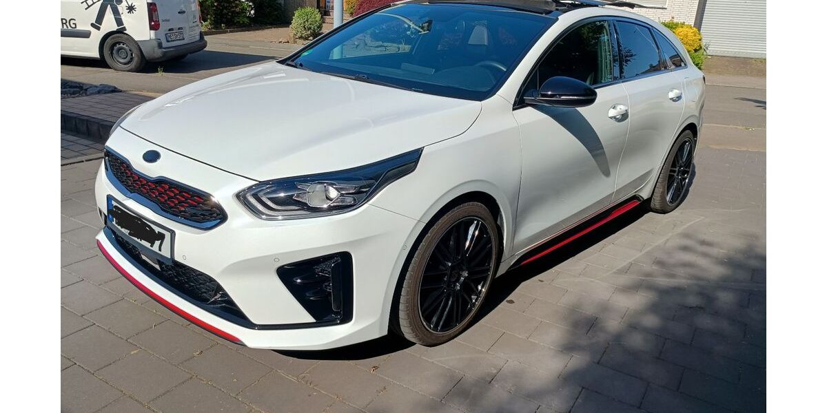 Kia pro ceed / ProCeed 39.000 km 24.499 &euro; Mülheim an der Ruhr 45475