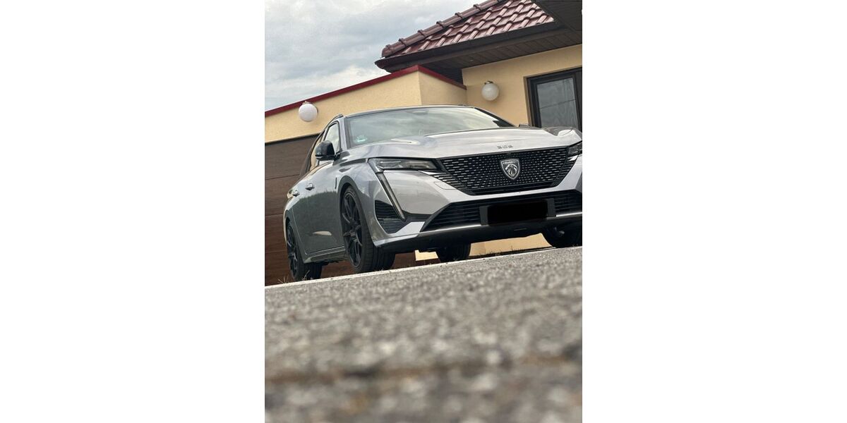 Peugeot 308 16.000 km 19.990 &euro; Oberhausen 46149
