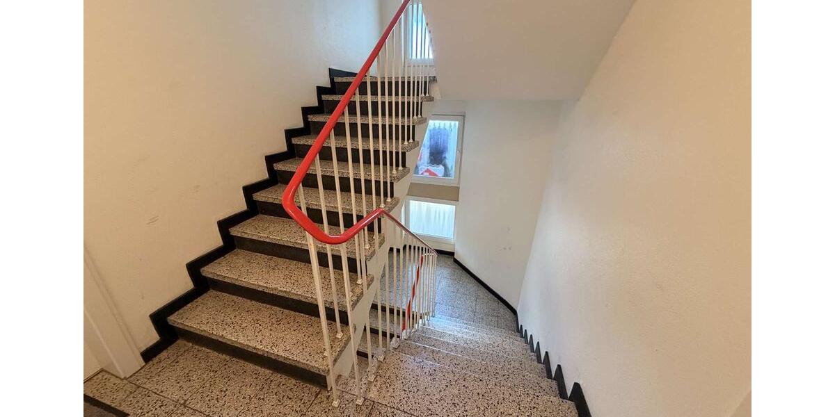 Etagenwohnung Düsseldorf Stadtbezirk 3 - 1 Zimmer, 45 m&sup2;, 865&euro; | Angebot:26019339