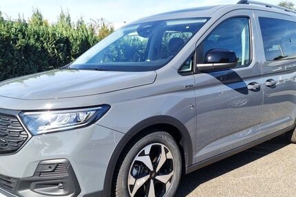 Ford Grand Tourneo 2.500 km 40.666 &euro; Düsseldorf 40589