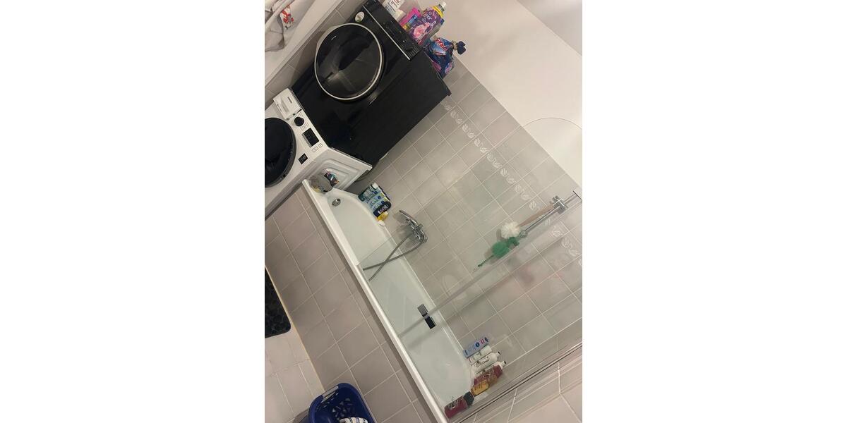 Etagenwohnung Bochum Bochum-Mitte - 3 Zimmer, 90 m&sup2;, 780&euro; | Angebot:24612556