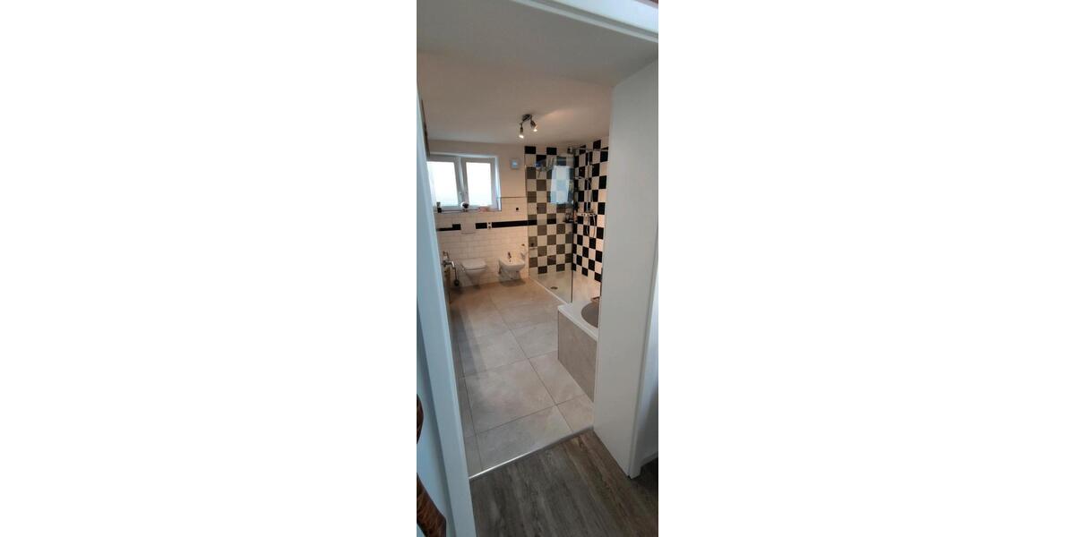 Einfamilienhaus Langenfeld (Rheinland) - 4.5 Zimmer, 116 m&sup2;, 779.000&euro; | Angebot:27501272