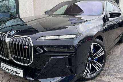 BMW i7 2.500 km 127.770 &euro; Essen 45134