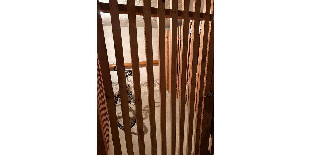 Etagenwohnung Remscheid Lüttringhausen - 1 Zimmer, 33 m&sup2;, 470&euro; | Angebot:25978290