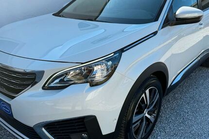 Peugeot 5008 106.347 km 17.698 &euro; Wuppertal 42327