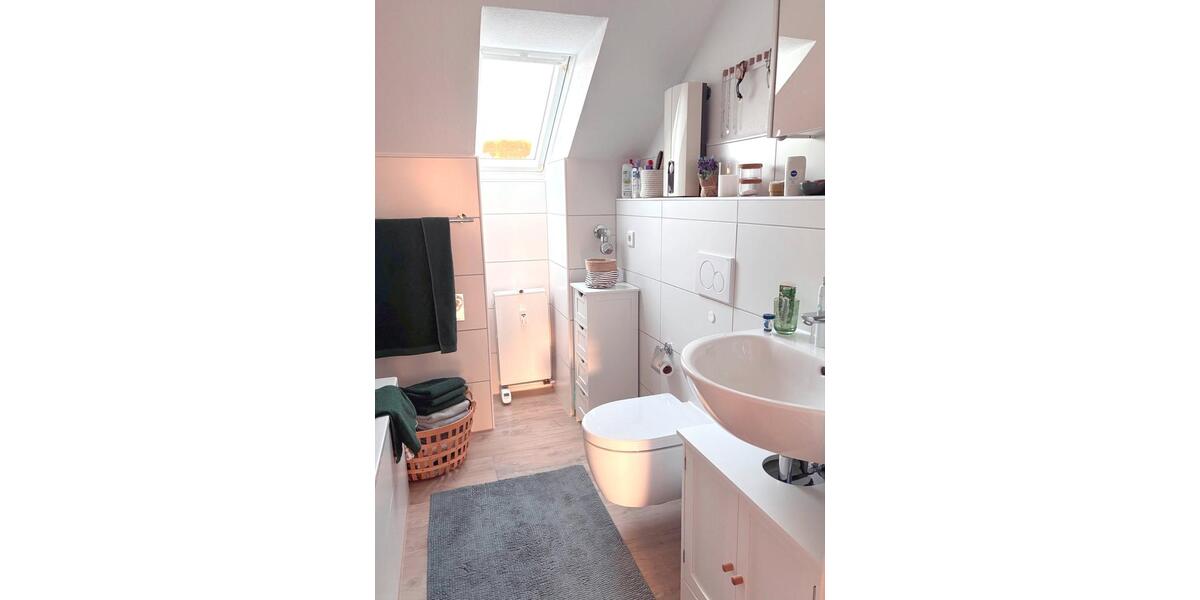 Etagenwohnung Solingen Burg - 3 Zimmer, 81 m&sup2;, 728&euro; | Angebot:27553994