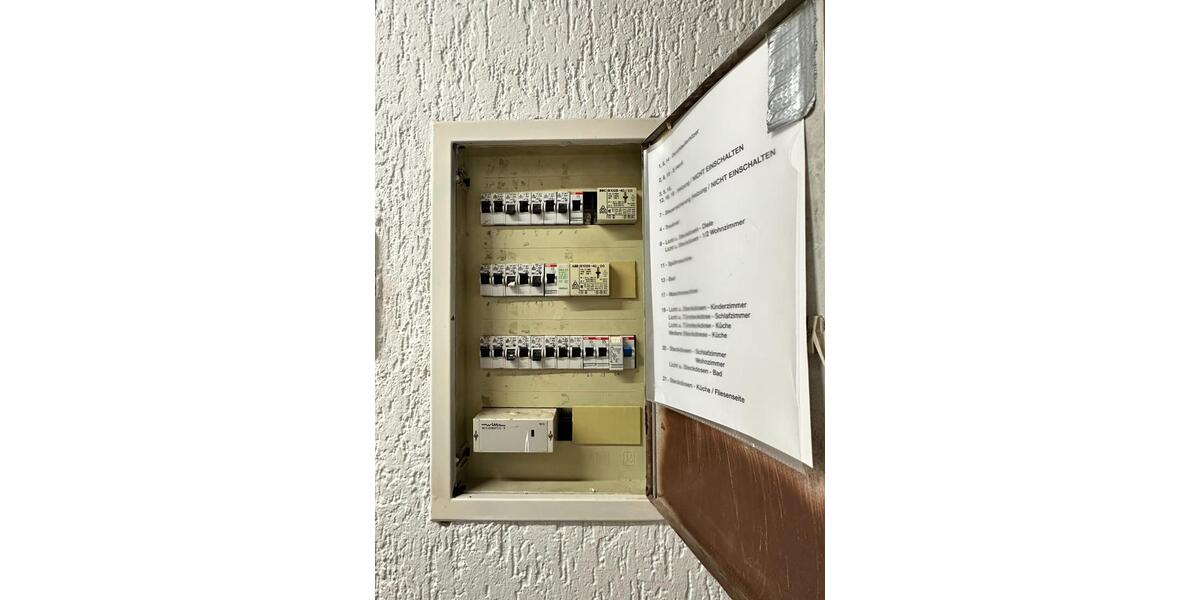 Etagenwohnung Essen Stadtbezirk III - 3 Zimmer, 90 m&sup2;, 650&euro; | Angebot:25964950