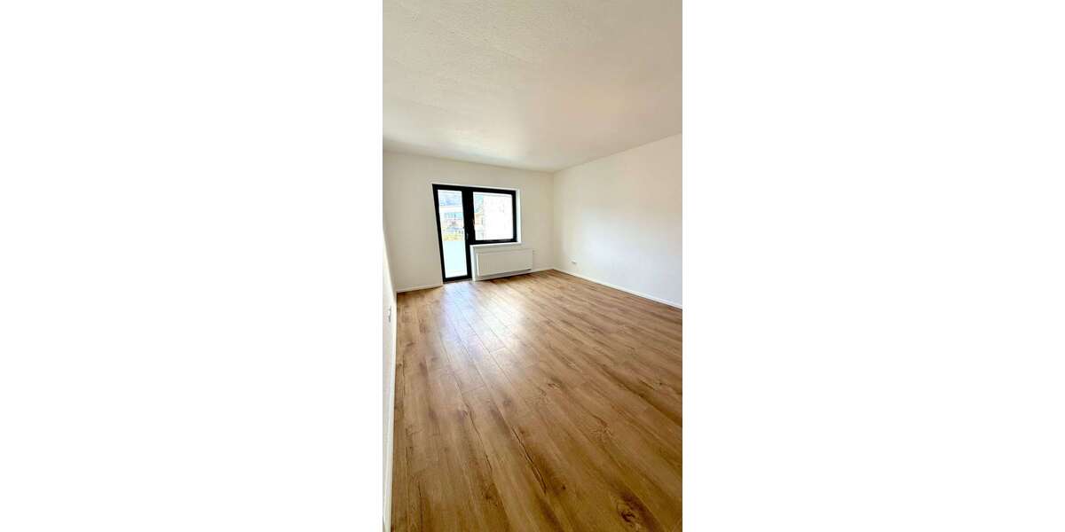 Etagenwohnung Düsseldorf Pempelfort - 3 Zimmer, 83 m&sup2;, 1.850&euro; | Angebot:25970992