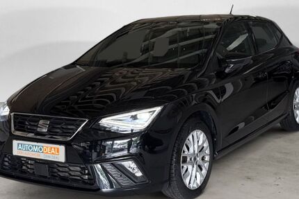 Seat Ibiza 27.479 km 17.449 &euro; Duisburg 47138