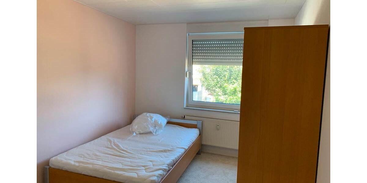 Etagenwohnung Duisburg Beeck - 2 Zimmer, 48 m&sup2;, 640&euro; | Angebot:27577979