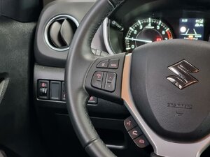 Suzuki Vitara 1.4 Mild-Hybrid Comfort Navi Android Apple 6.070 km 22.190 &euro; HAAN 42781