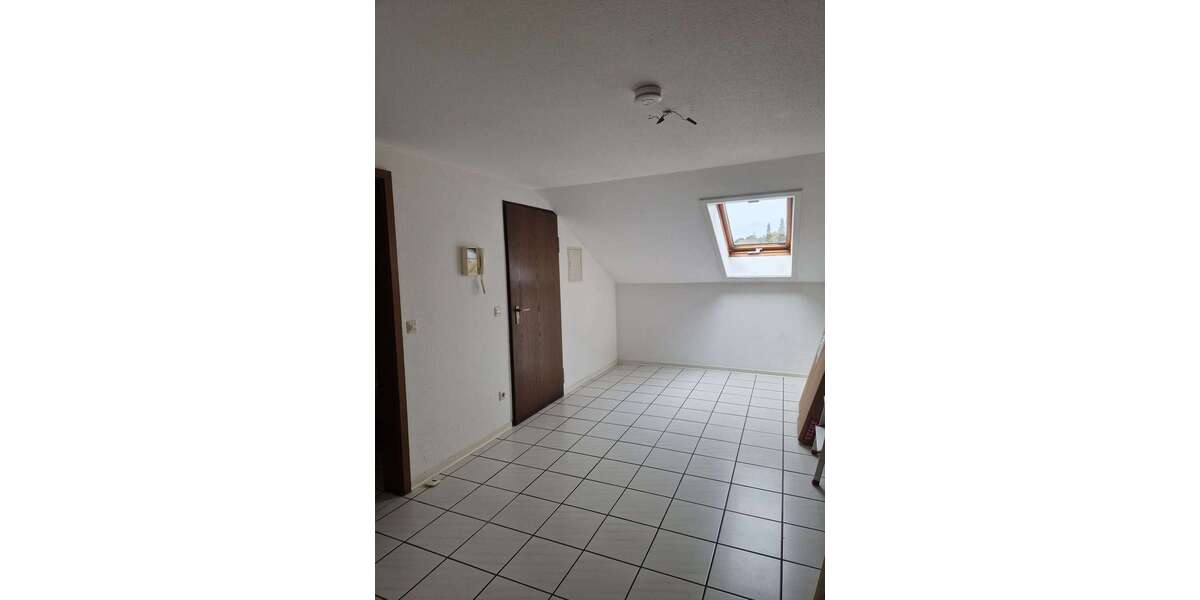 Etagenwohnung Leichlingen - 2 Zimmer, 55 m&sup2;, 520&euro; | Angebot:27128928