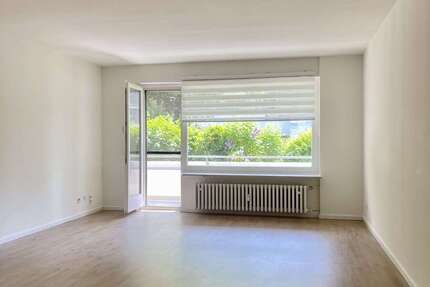 Wohnung Wuppertal Grifflenberg - 2.5 Zimmer, 80 m&sup2;, 890&euro; | Angebot:25804238