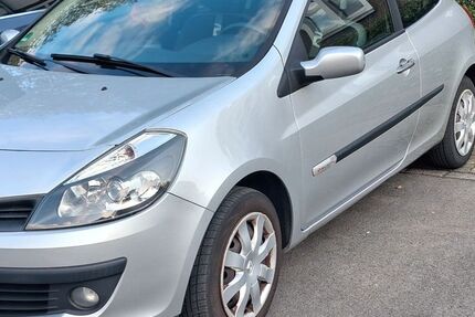 Renault Clio 160.000 km 1.499 &euro; Herne 44649