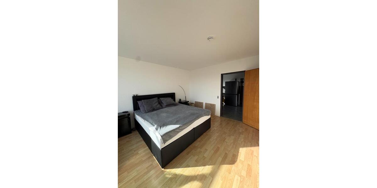 Etagenwohnung Wuppertal Eckbusch - 2.5 Zimmer, 72 m&sup2;, 815&euro; | Angebot:25994179