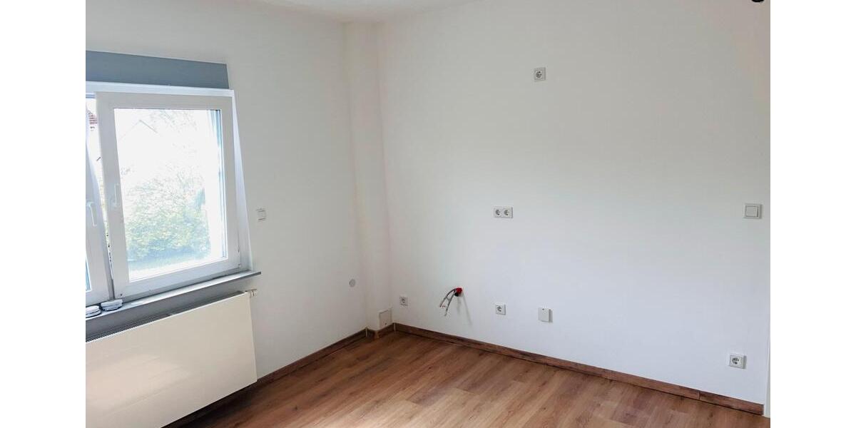 Etagenwohnung Oberhausen Rothebusch - 2 Zimmer, 65 m&sup2;, 950&euro; | Angebot:27572165