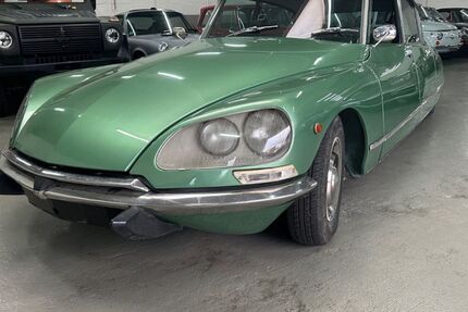 Citroen DS 81.720 km 23.997 &euro; Remscheid-Lüttringhausen 42899