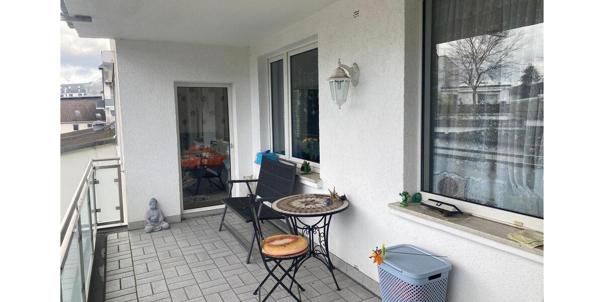 Etagenwohnung Wuppertal Arrenberg - 3 Zimmer, 100 m&sup2;, 230.000&euro; | Angebot:26097903