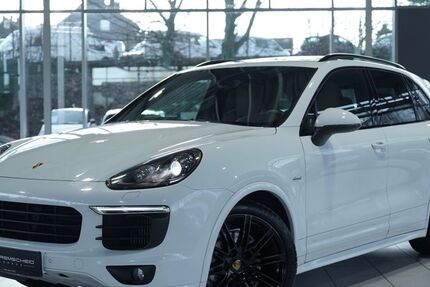 Porsche Cayenne 129.000 km 47.900 &euro; Remscheid/NRW 42855