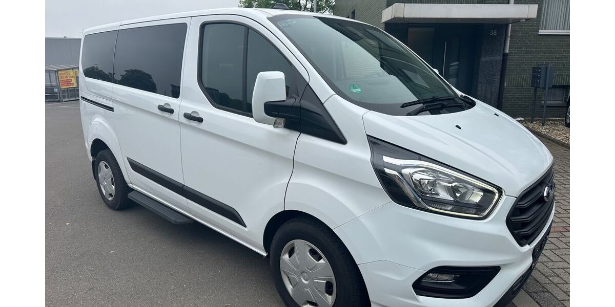 Ford Tourneo Custom 60.000 km 19.800 &euro; Duisburg 47138