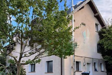 Haus Hattingen Niederwenigern - 8 Zimmer, 230 m&sup2;, 409.000&euro; | Angebot:25686363