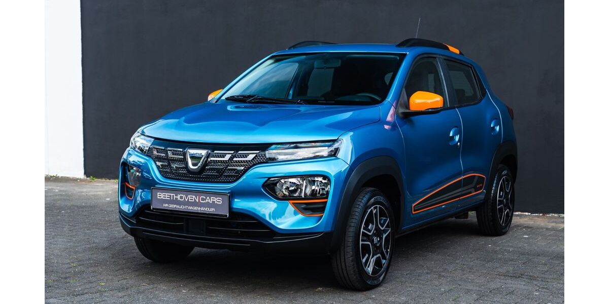 Dacia Spring 15.000 km 10.999 &euro; Solingen 42655