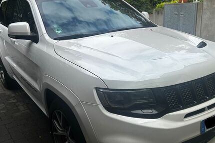 Jeep Grand Cherokee 86.900 km 32.900 &euro; Essen 45289