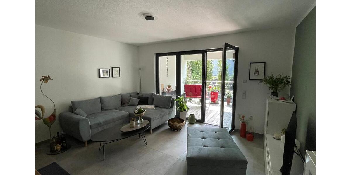 Etagenwohnung Remscheid Remscheid-Süd - 2 Zimmer, 72 m&sup2;, 870&euro; | Angebot:27544597