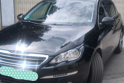 Peugeot 308 121.000 km 6.400 &euro; mülheim 45473