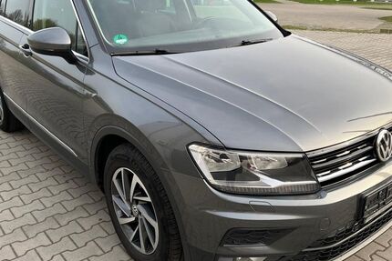 VW Tiguan 155.000 km 14.899 &euro; Gladbeck 45966