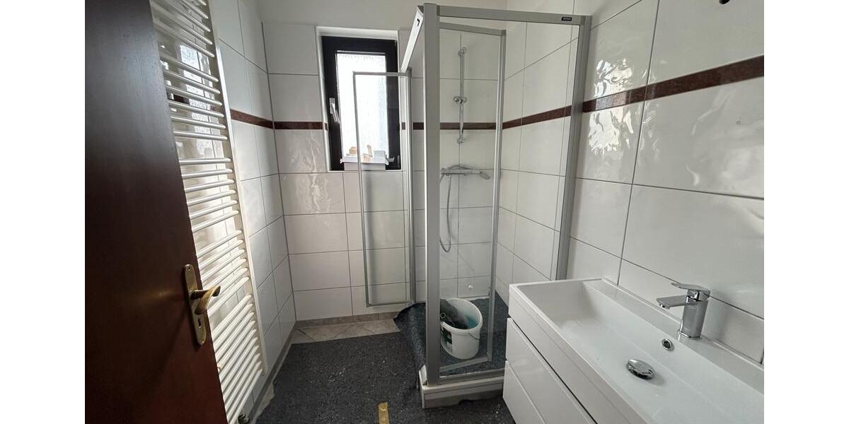 Etagenwohnung Düsseldorf Stadtbezirk 9 - 3 Zimmer, 105 m&sup2;, 1.650&euro; | Angebot:27533590