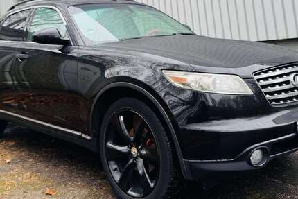 INFINITI FX 135.000 km 6.450 &euro; Solingen 42651