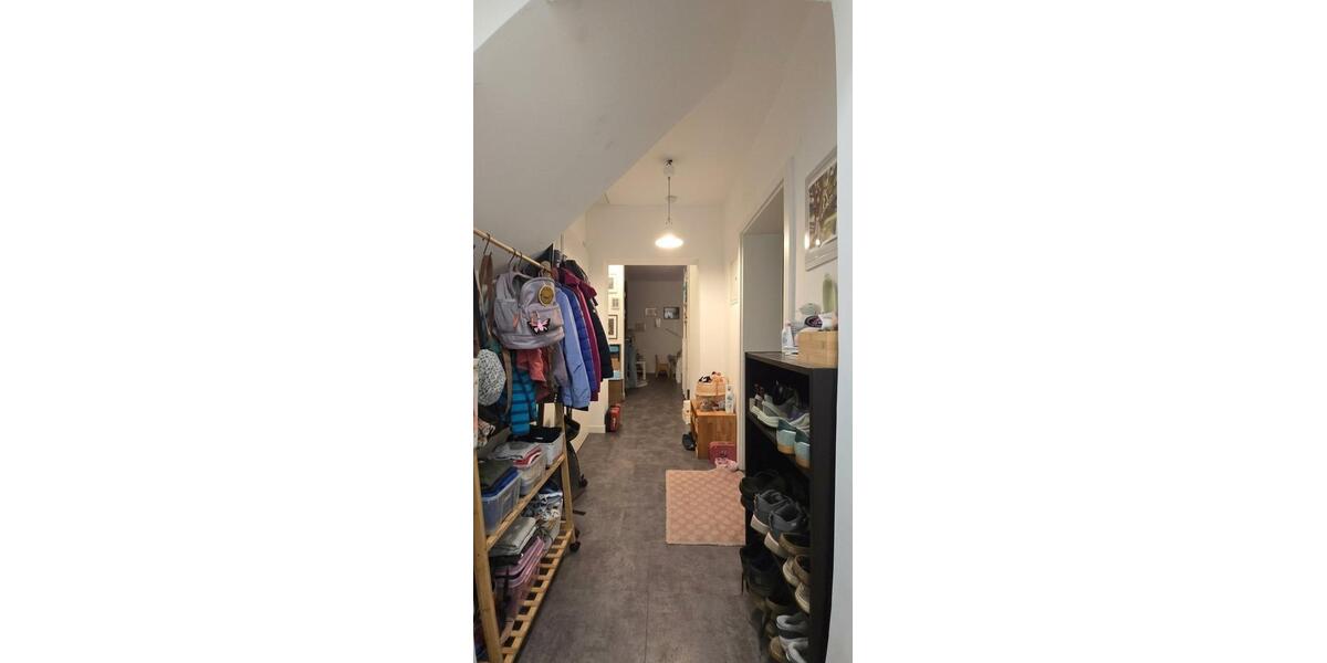 Etagenwohnung Bochum Bochum-Ost - 4.5 Zimmer, 100 m&sup2;, 1.000&euro; | Angebot:27547863