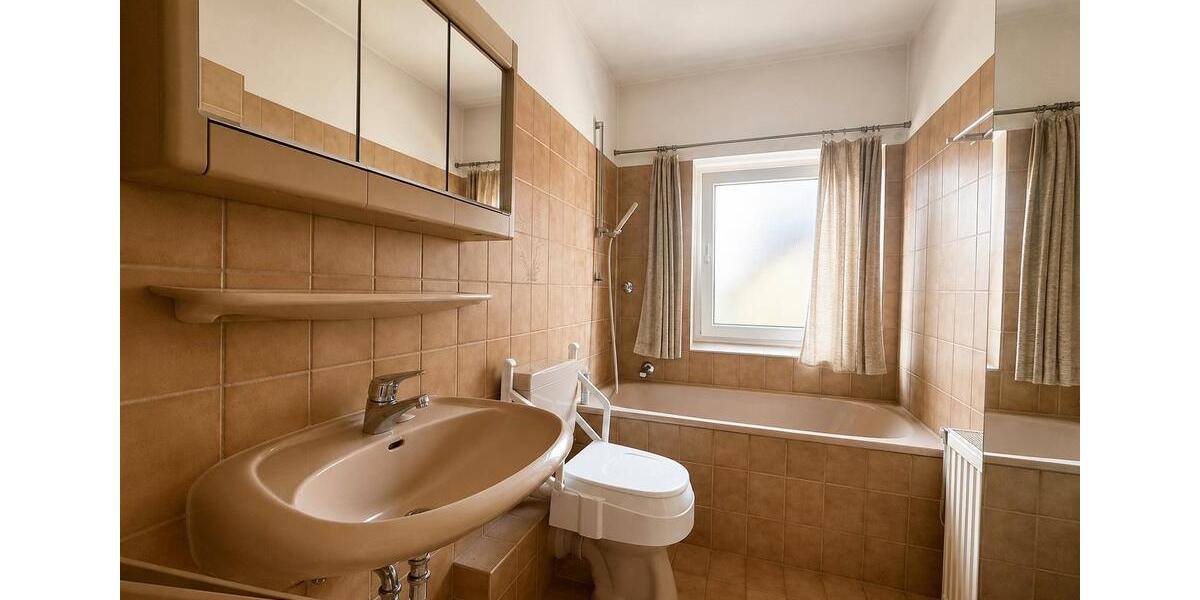 Reihenhaus Bottrop Batenbrock - 4.5 Zimmer, 87 m&sup2;, 330.000&euro; | Angebot:27004277